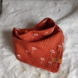 Musselin Halstuch für Babys und Kleinkinder - Rote Blumen