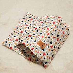 Großes Dinkelkissen - bunte Sterne